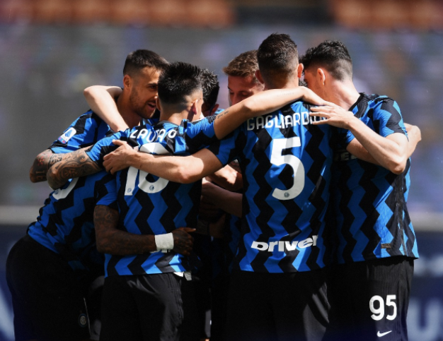  国际米兰创纪录连胜，提前锁定半程冠军  