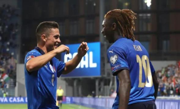  拉斯帕多里梅开二度，那不勒斯客场完胜博洛尼亚